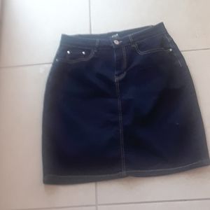 NWOT denim skirt